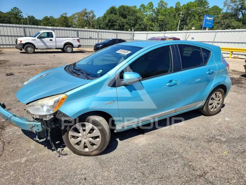 2014 Toyota PRIUS photo