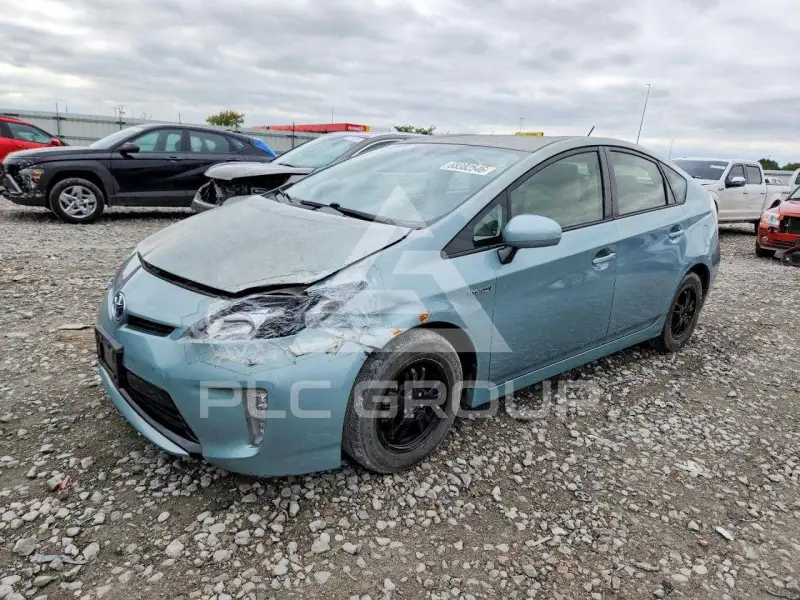 2014 Toyota PRIUS фото