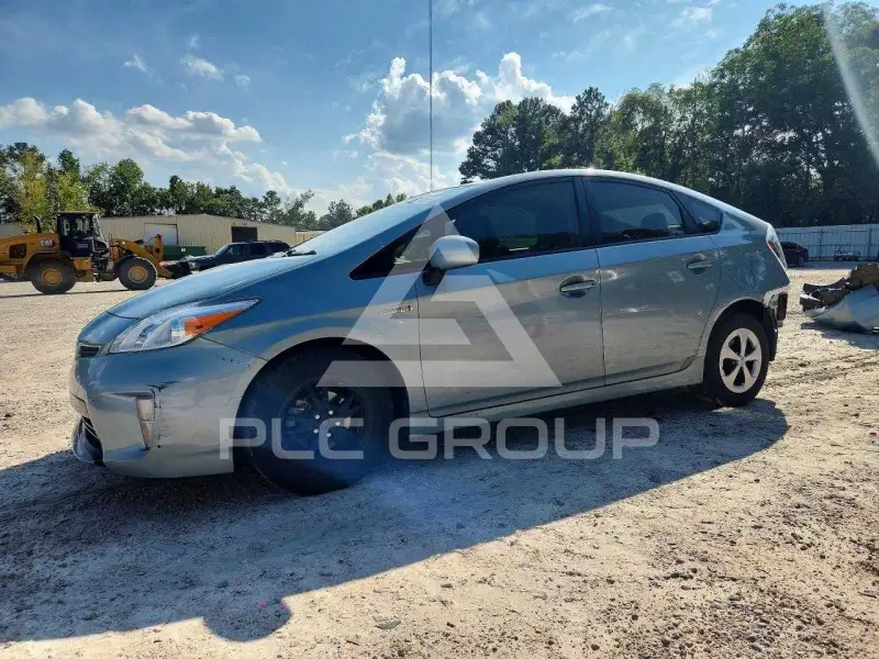 2014 Toyota PRIUS фото