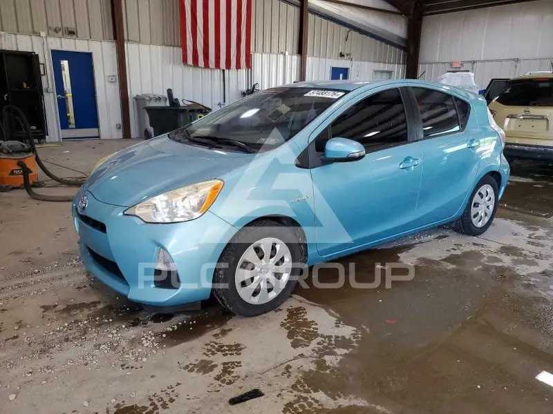 2014 Toyota PRIUS фото