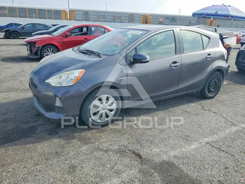 2014 Toyota PRIUS photo