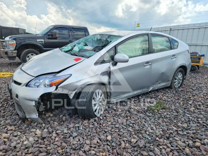 2014 Toyota PRIUS photo