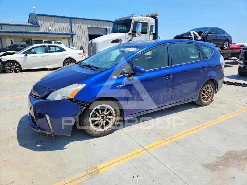 2014 Toyota PRIUS фото
