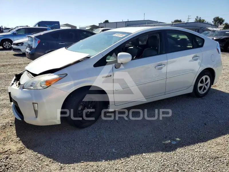 2014 Toyota PRIUS photo