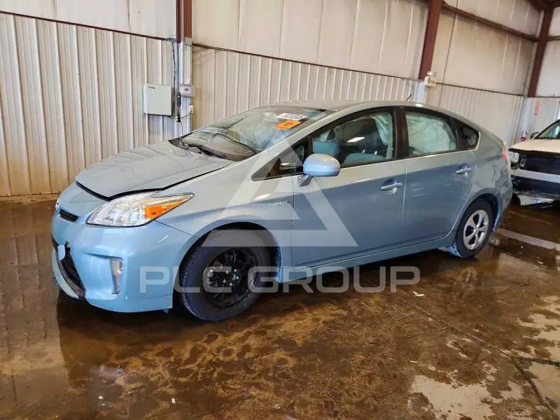 2014 Toyota PRIUS фото