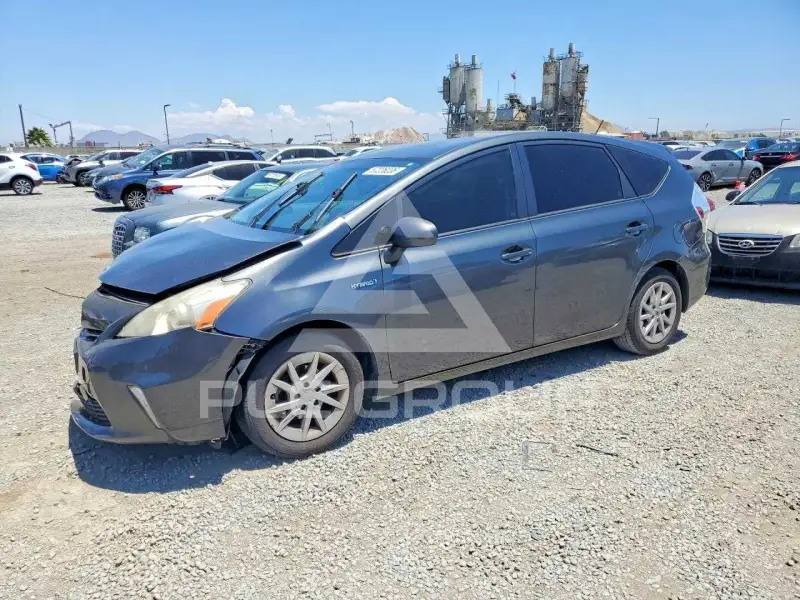 2014 Toyota PRIUS photo