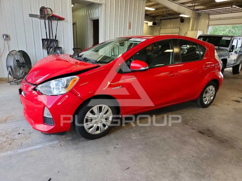 2014 Toyota PRIUS фото