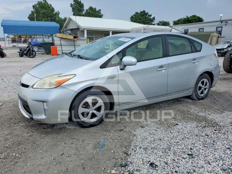 2014 Toyota PRIUS photo