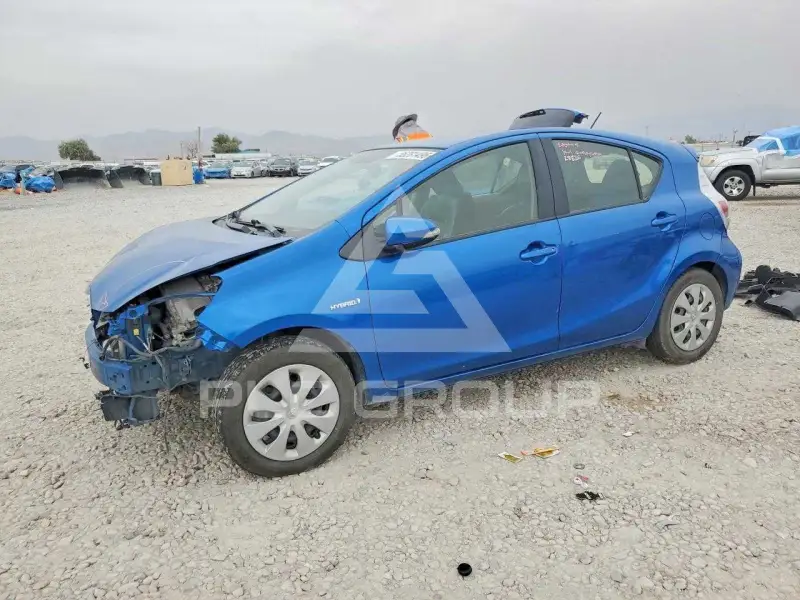 2014 Toyota PRIUS photo