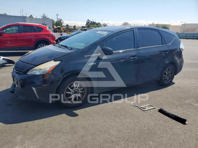 2014 Toyota PRIUS фото