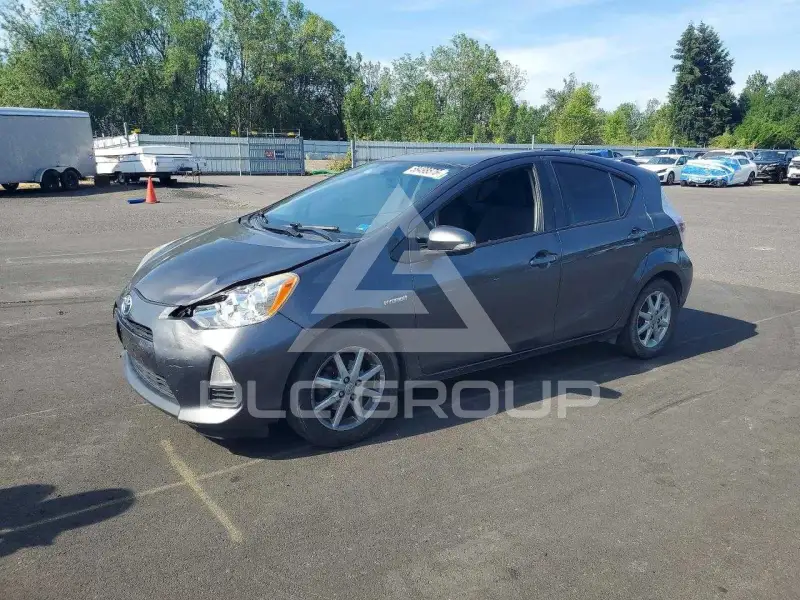 2014 Toyota PRIUS photo