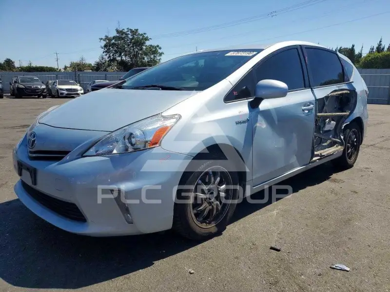 2014 Toyota PRIUS фото