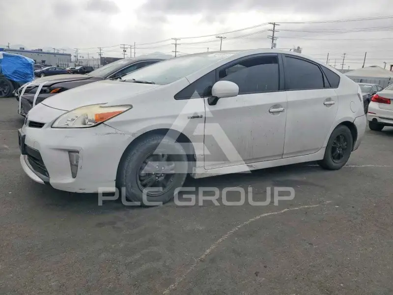2014 Toyota PRIUS фото