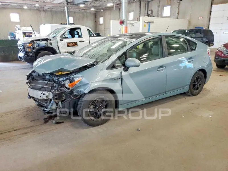 2014 Toyota PRIUS photo