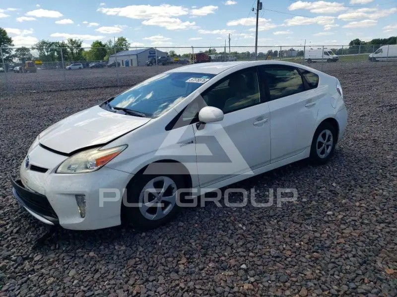 2014 Toyota PRIUS фото
