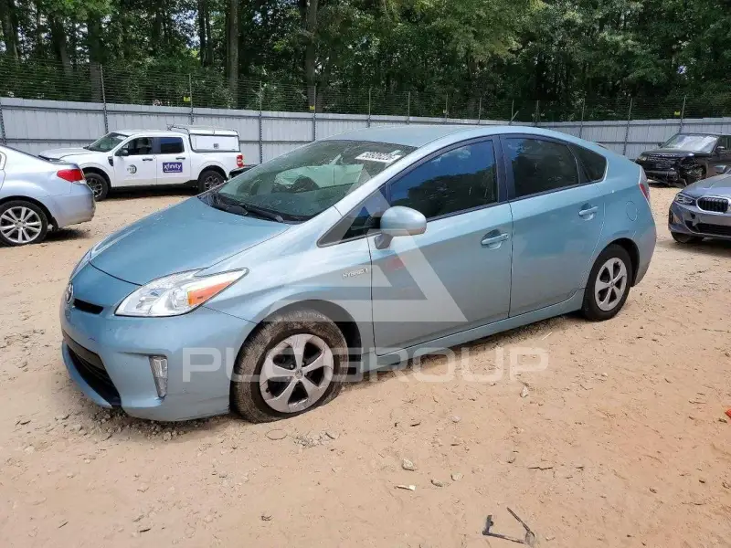 2014 Toyota PRIUS фото
