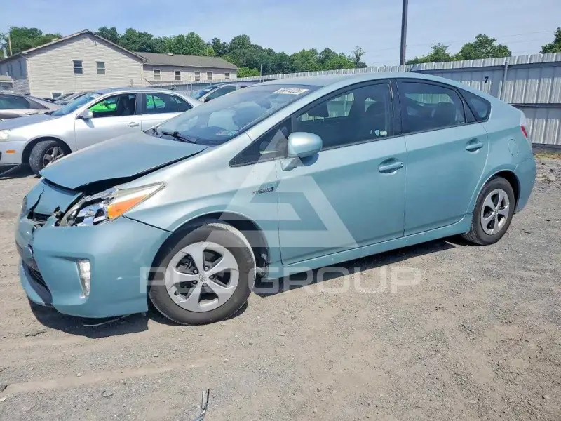 2014 Toyota PRIUS фото