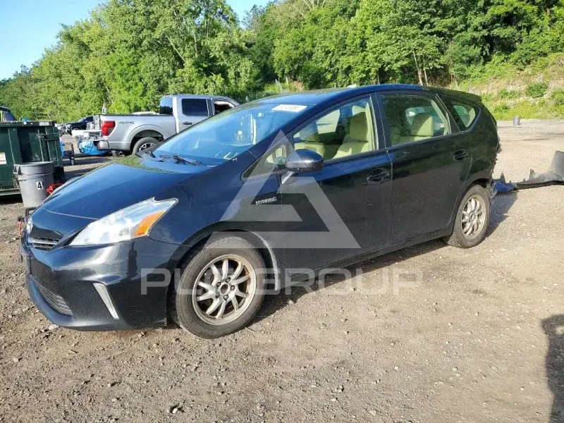 2014 Toyota PRIUS photo