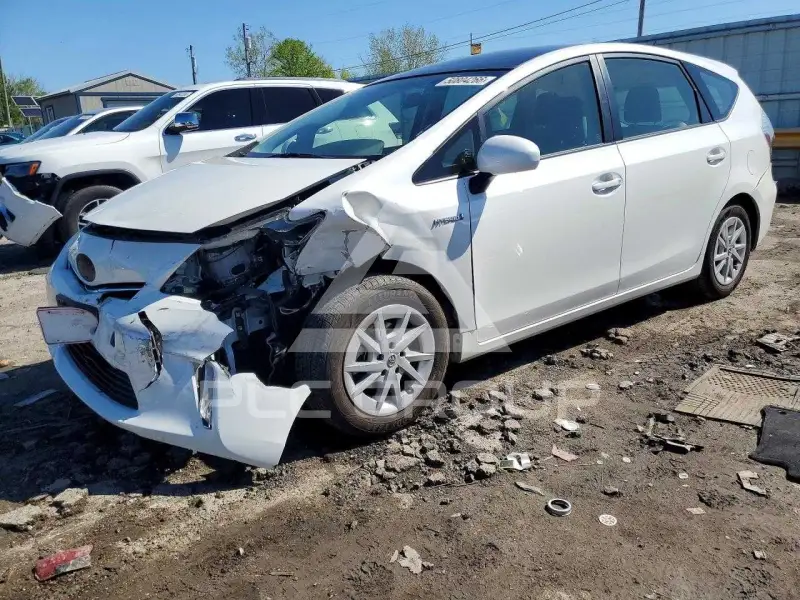 2014 Toyota PRIUS фото
