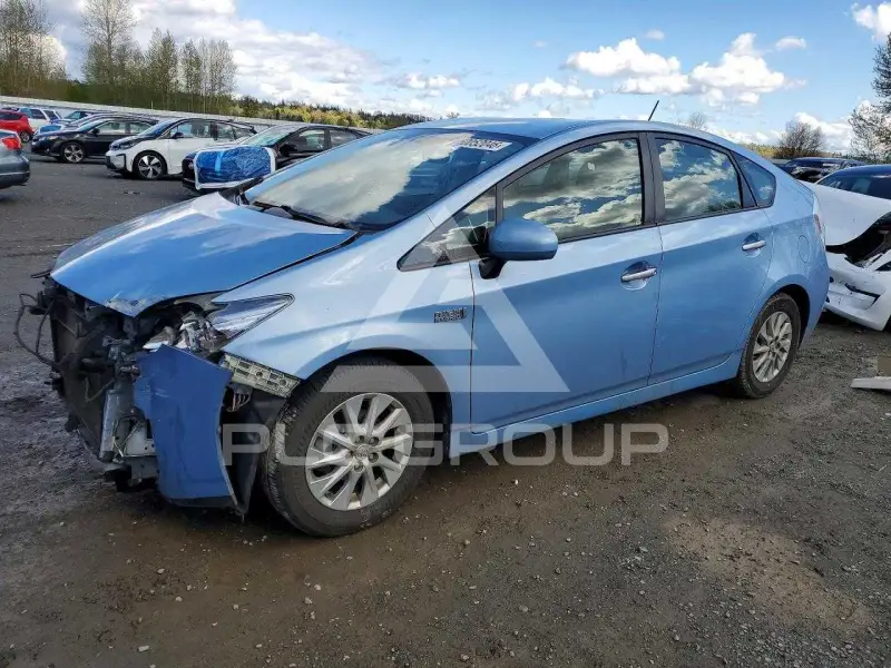 2014 Toyota PRIUS фото