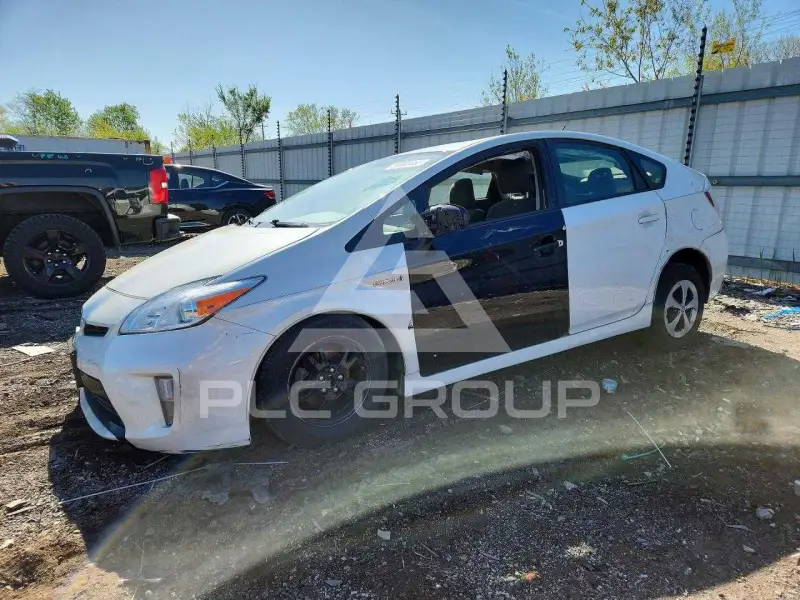 2014 Toyota PRIUS фото
