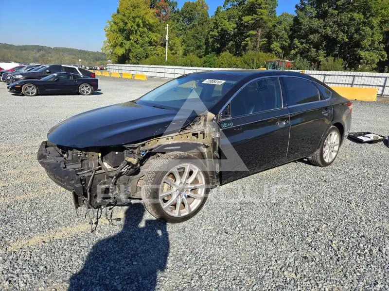 2014 Toyota AVALON photo