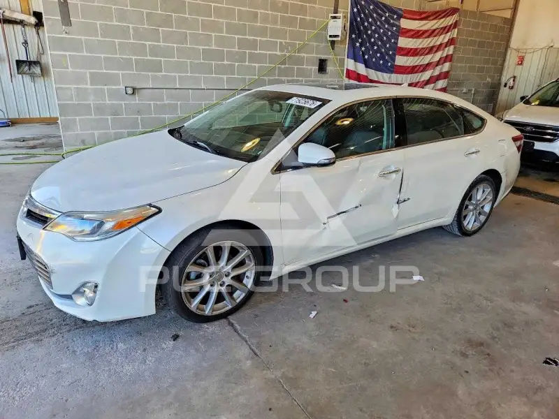 2014 Toyota AVALON photo