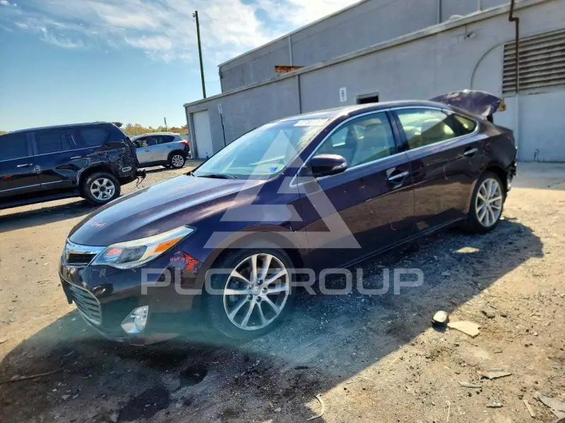 2014 Toyota AVALON photo
