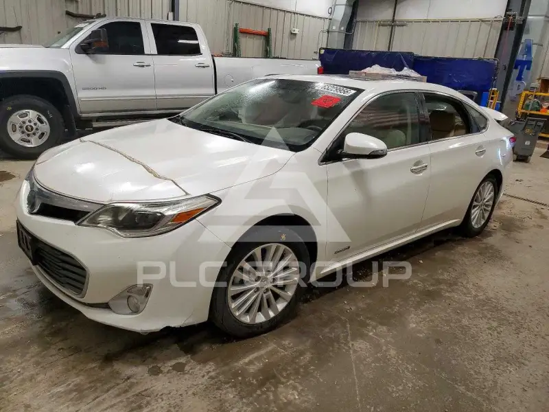 2014 Toyota AVALON фото
