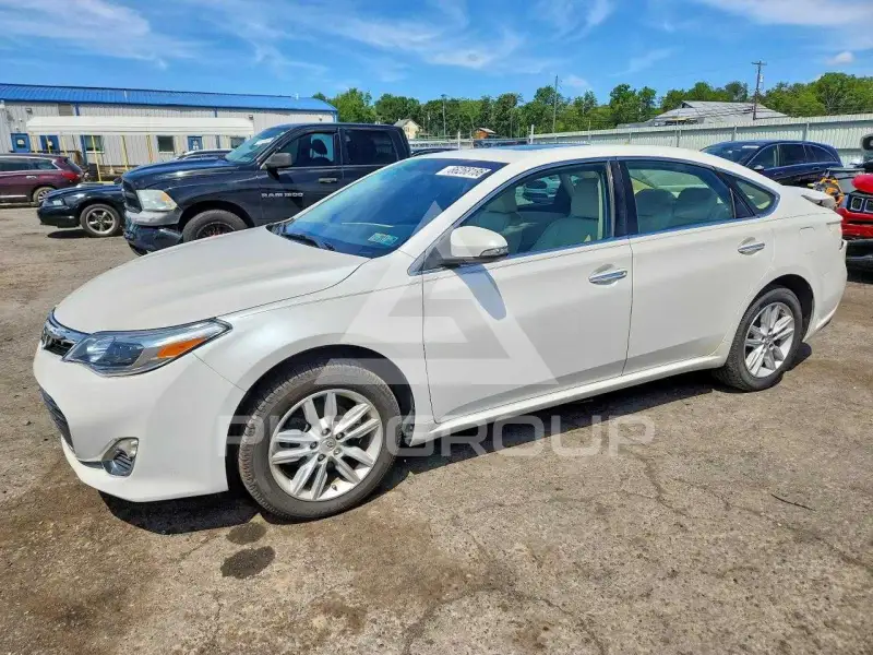2014 Toyota AVALON фото