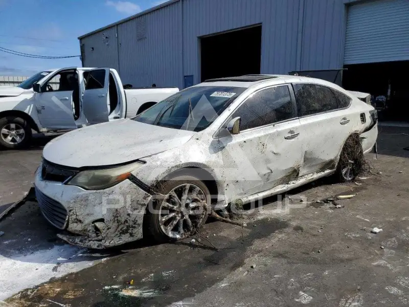 2014 Toyota AVALON фото