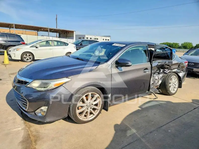 2014 Toyota AVALON photo