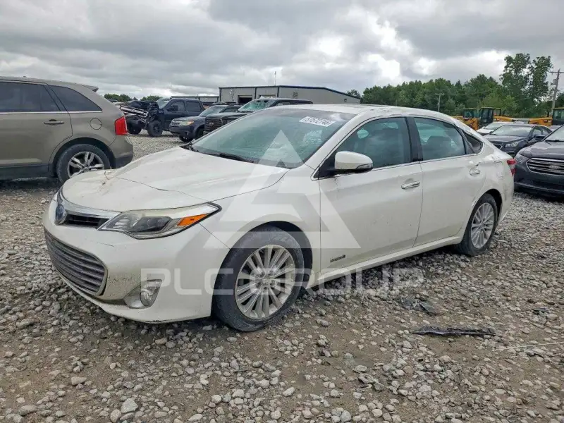 2014 Toyota AVALON photo