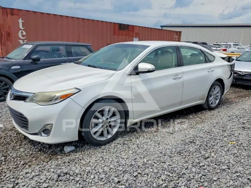 2014 Toyota AVALON photo