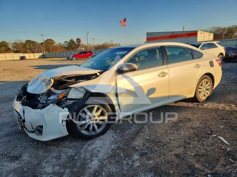 2014 Toyota AVALON фото