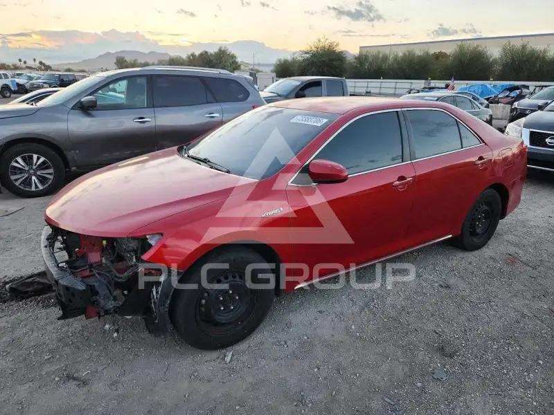 2014 Toyota CAMRY фото