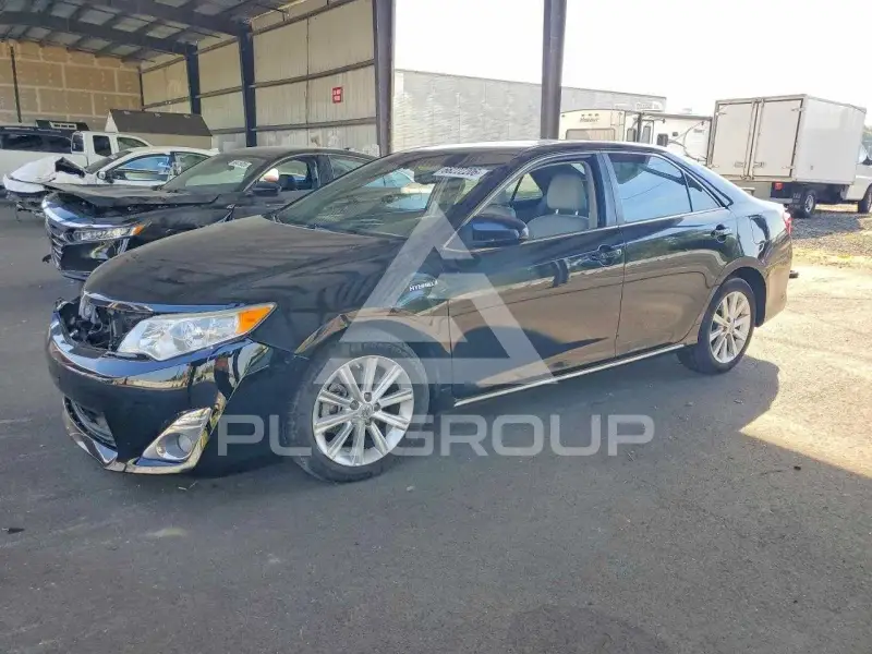 2014 Toyota CAMRY фото