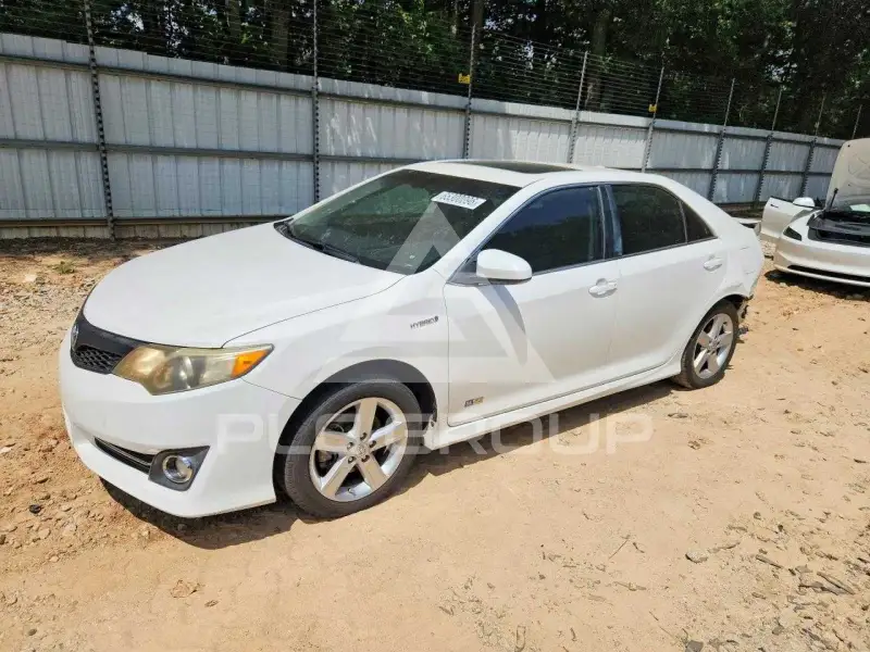2014 Toyota CAMRY фото