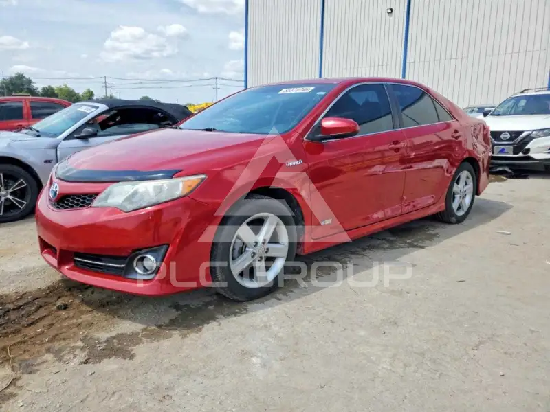 2014 Toyota CAMRY фото