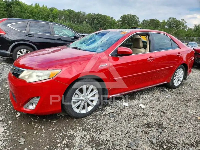 2014 Toyota CAMRY фото