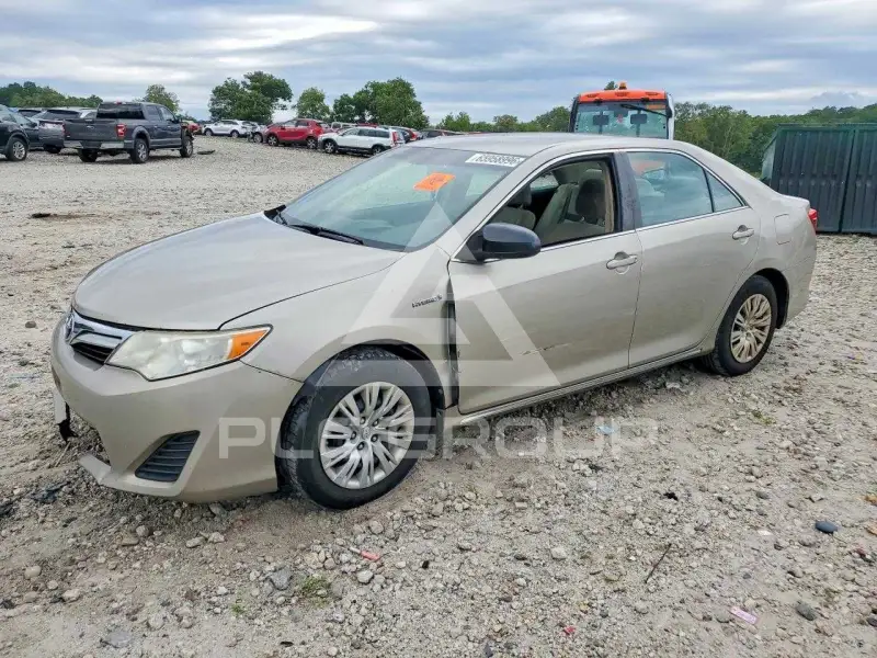 2014 Toyota CAMRY фото