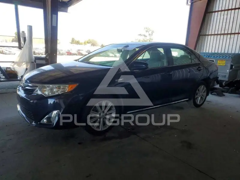 2014 Toyota CAMRY фото