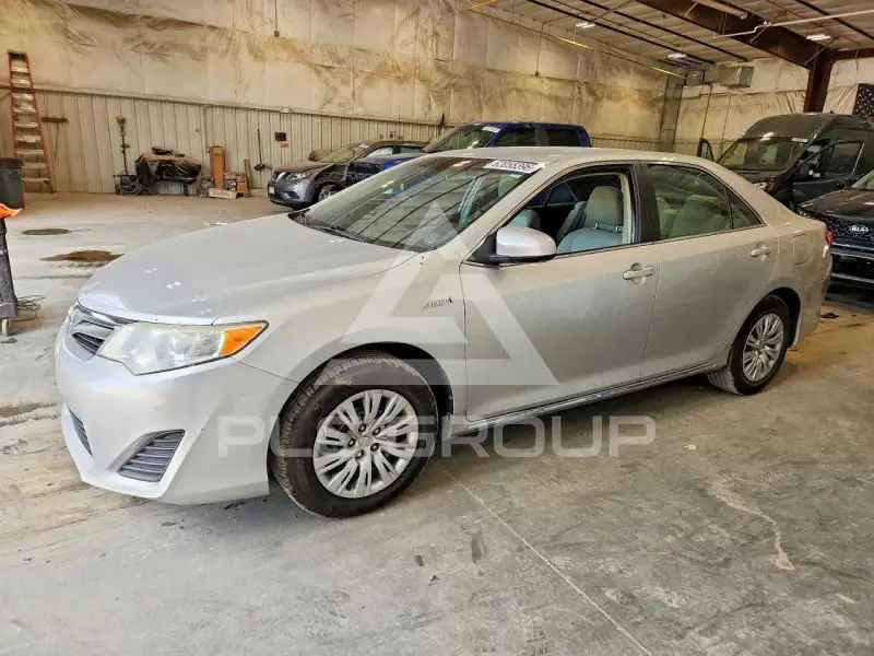 2014 Toyota CAMRY фото