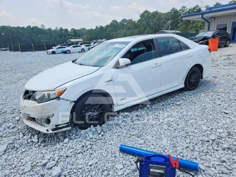 2014 Toyota CAMRY photo