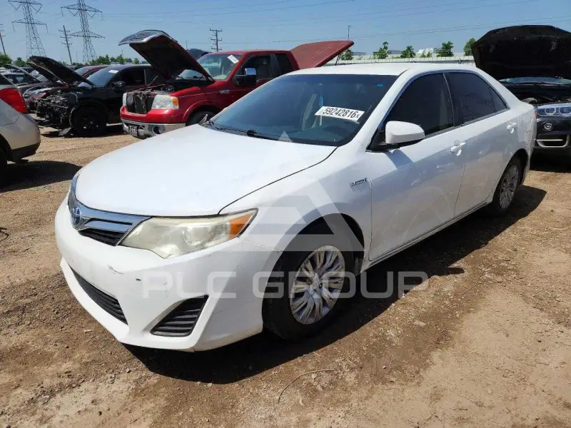 2014 Toyota CAMRY фото