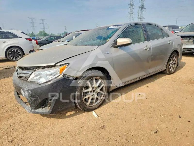 2014 Toyota CAMRY фото