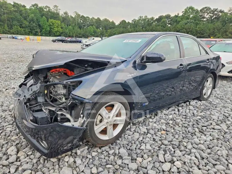 2014 Toyota CAMRY фото