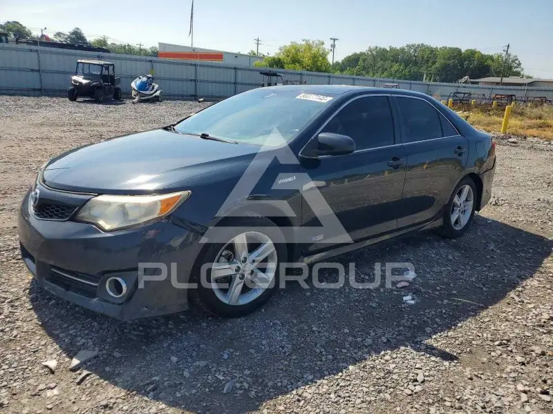 2014 Toyota CAMRY фото