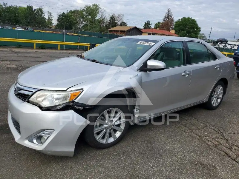 2014 Toyota CAMRY фото