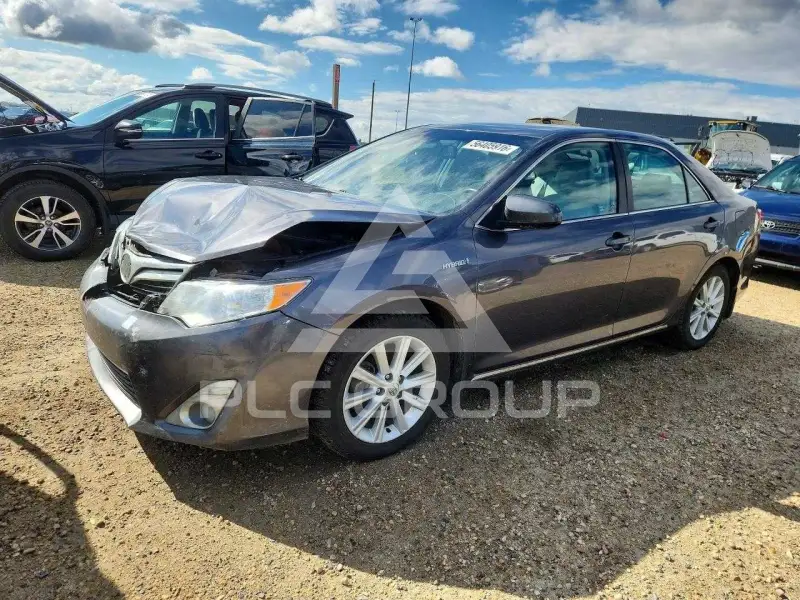 2014 Toyota CAMRY photo